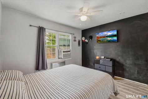 7 Maybury Circle Waterbury CT 06705