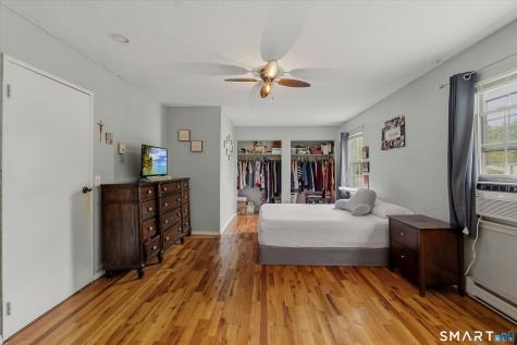 7 Maybury Circle Waterbury CT 06705
