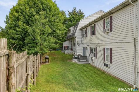 7 Maybury Circle Waterbury CT 06705