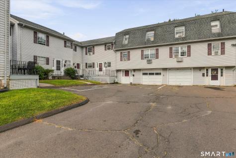 7 Maybury Circle Waterbury CT 06705