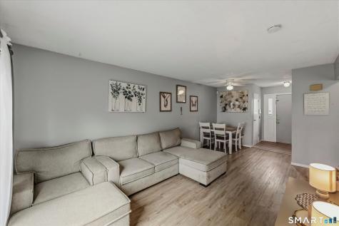 7 Maybury Circle Waterbury CT 06705