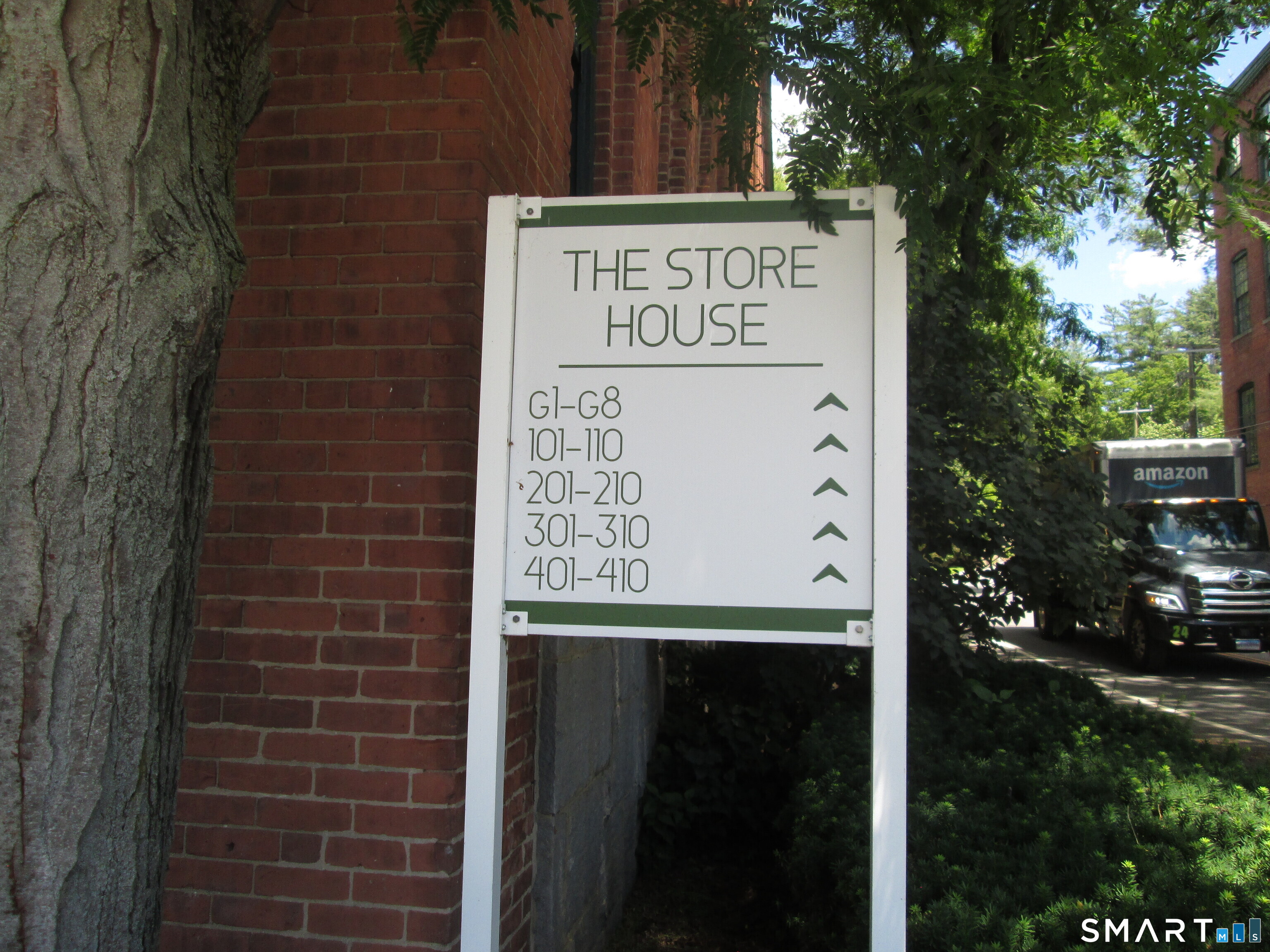 10 North Main Street Beacon Falls CT 06403