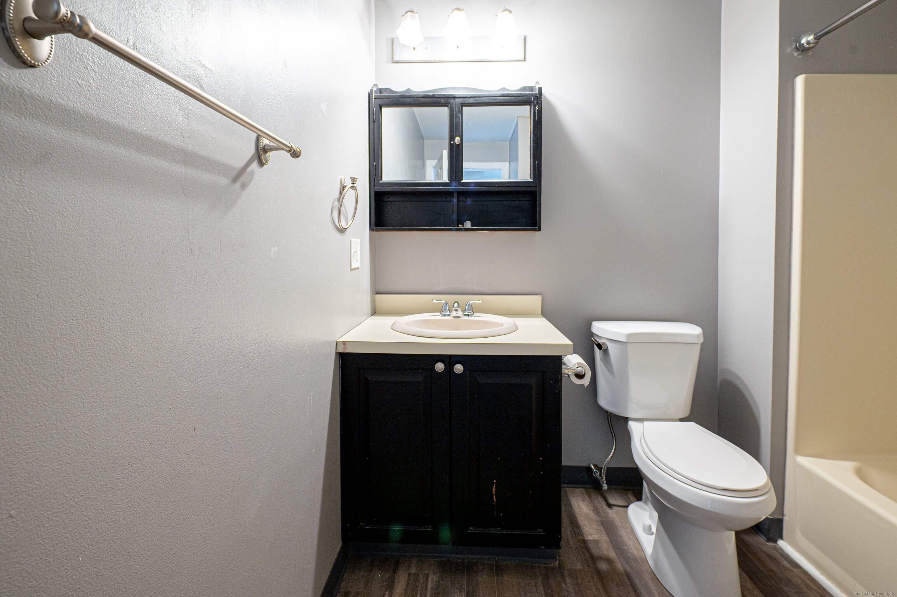 129 Brentwood Drive Wallingford CT 06492
