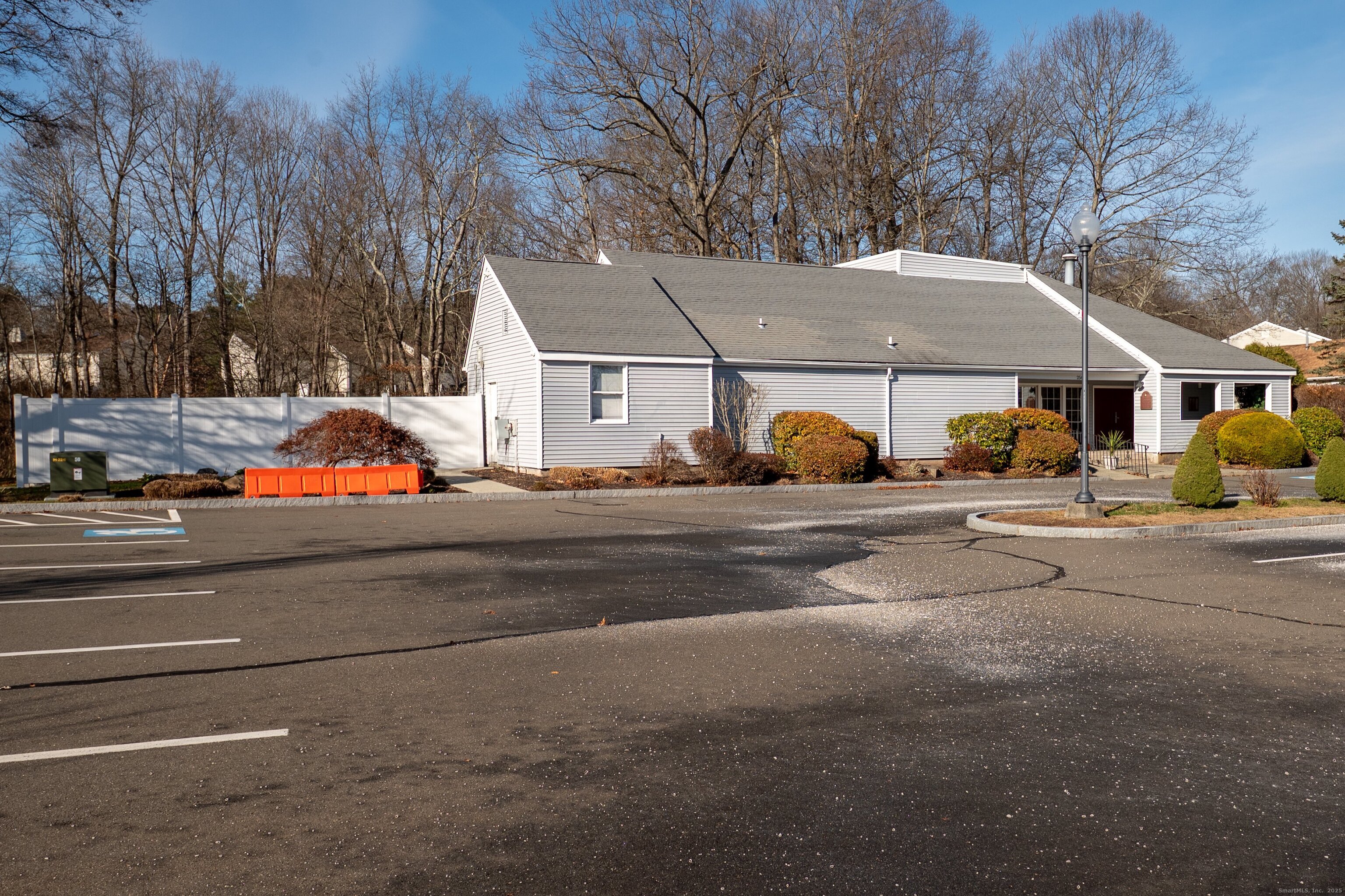 129 Brentwood Drive Wallingford CT 06492