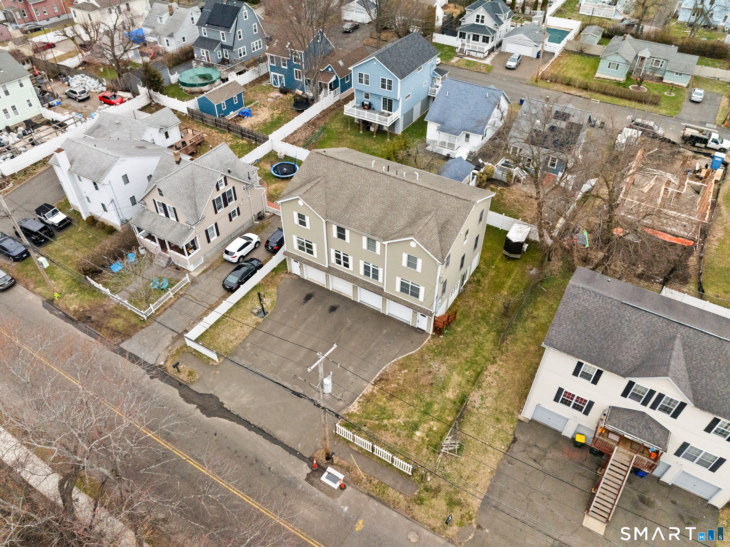 130 Brentwood Avenue Fairfield CT 06825