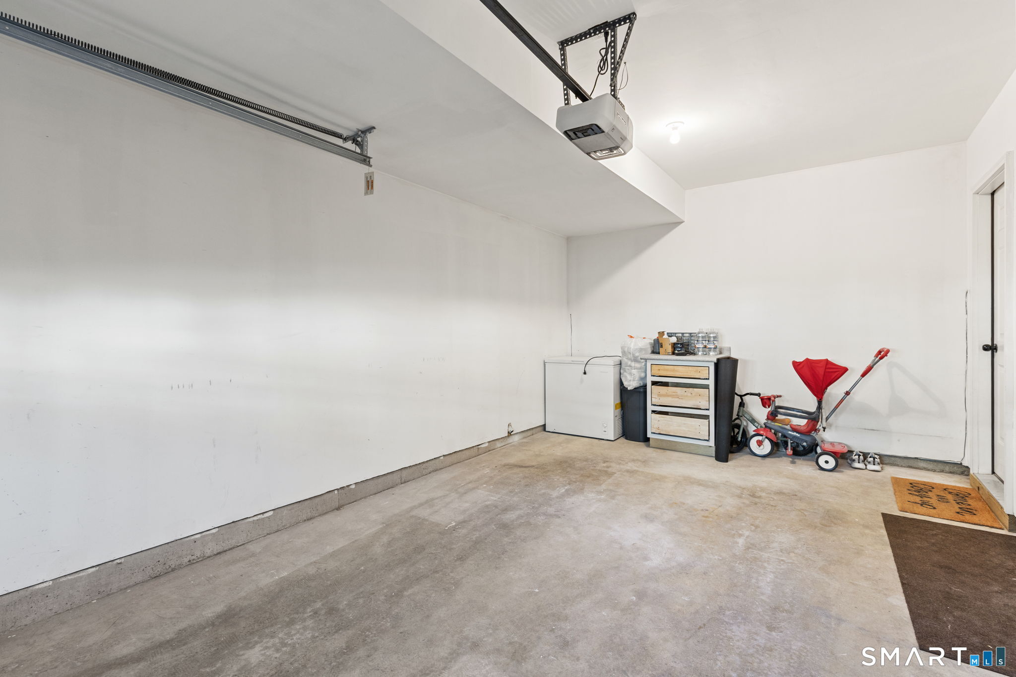46 Donahue Lane Manchester CT 06042