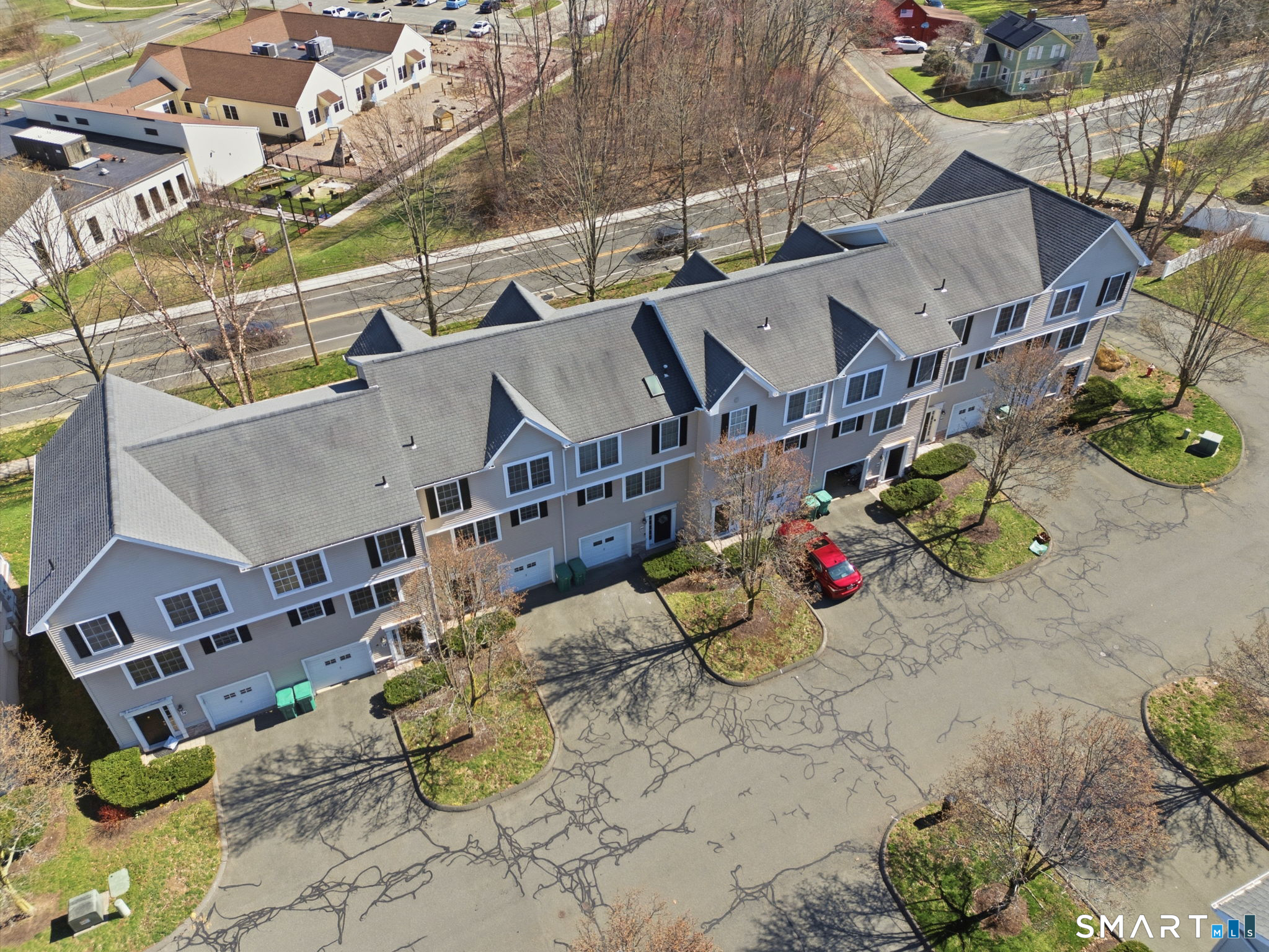 46 Donahue Lane Manchester CT 06042