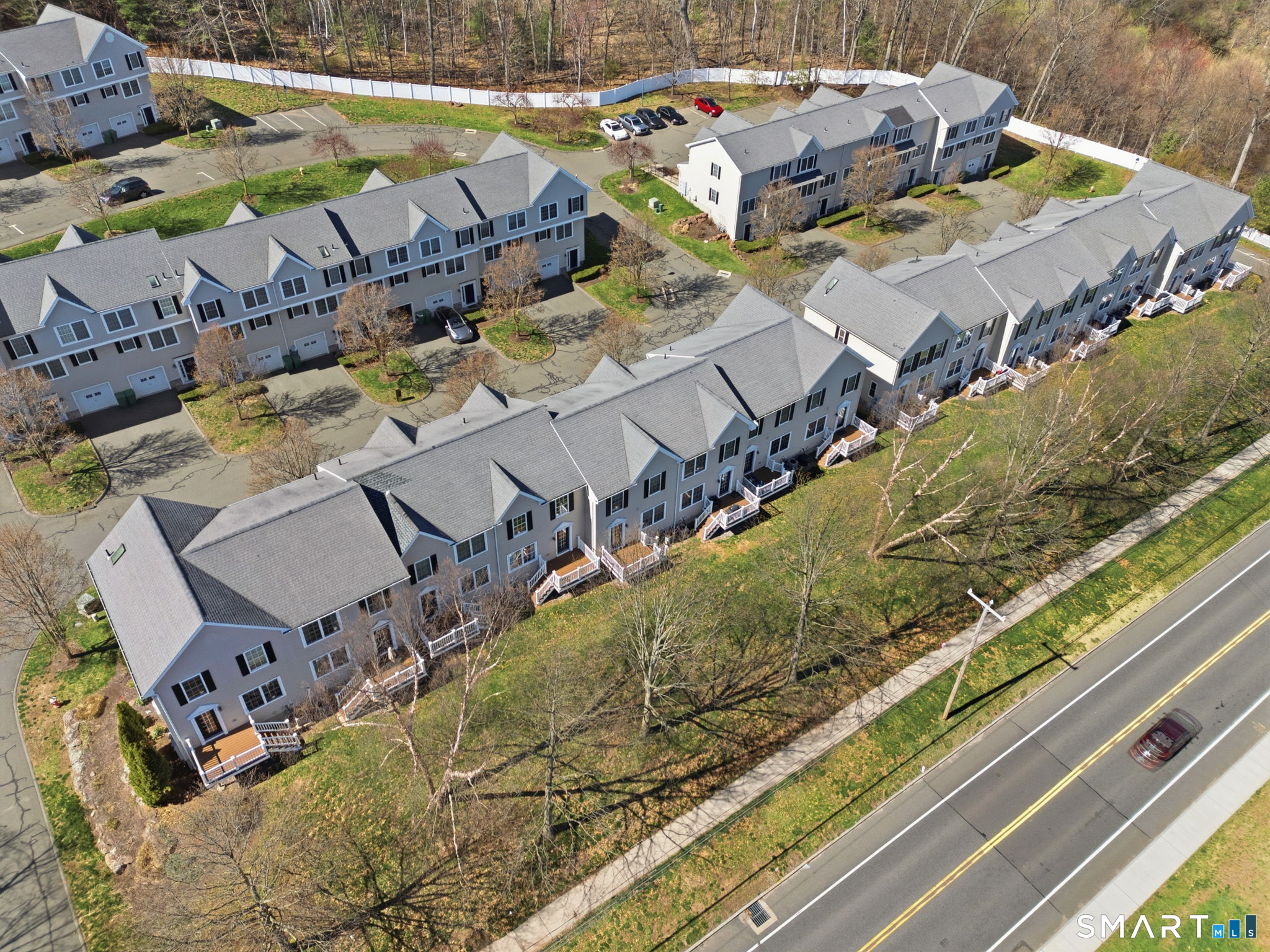 46 Donahue Lane Manchester CT 06042