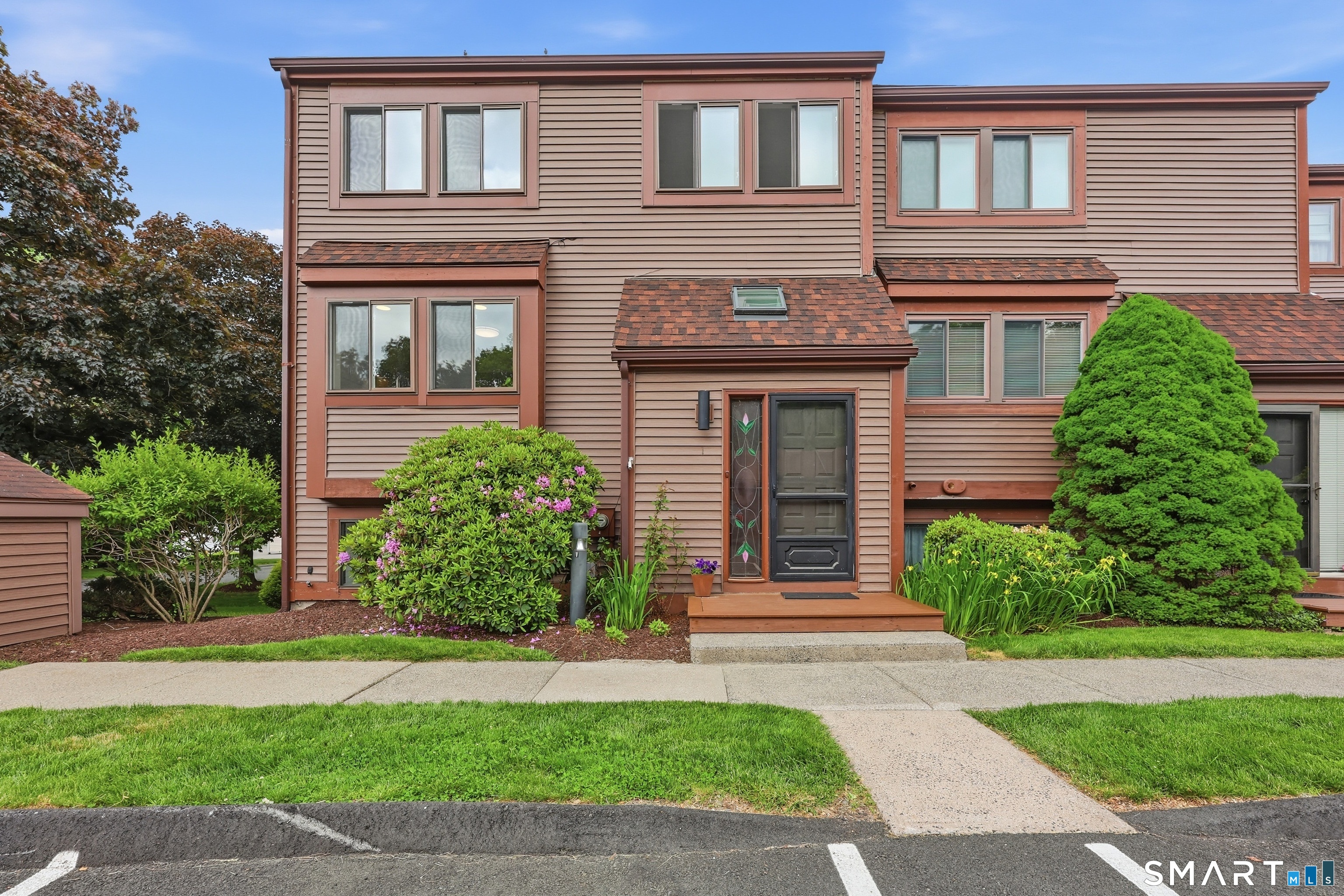 1 Wickhams Fancy Canton CT 06019