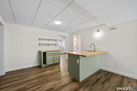 1 Wickhams Fancy Canton CT 06019
