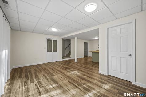1 Wickhams Fancy Canton CT 06019