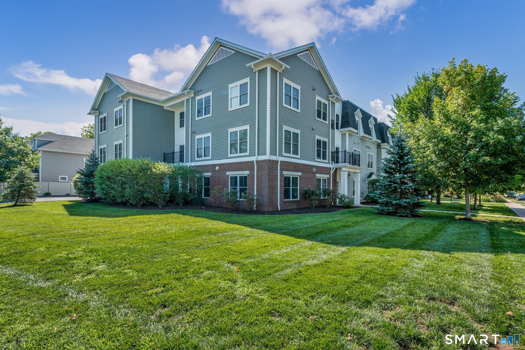 2 Bishop Road West Hartford CT 06119