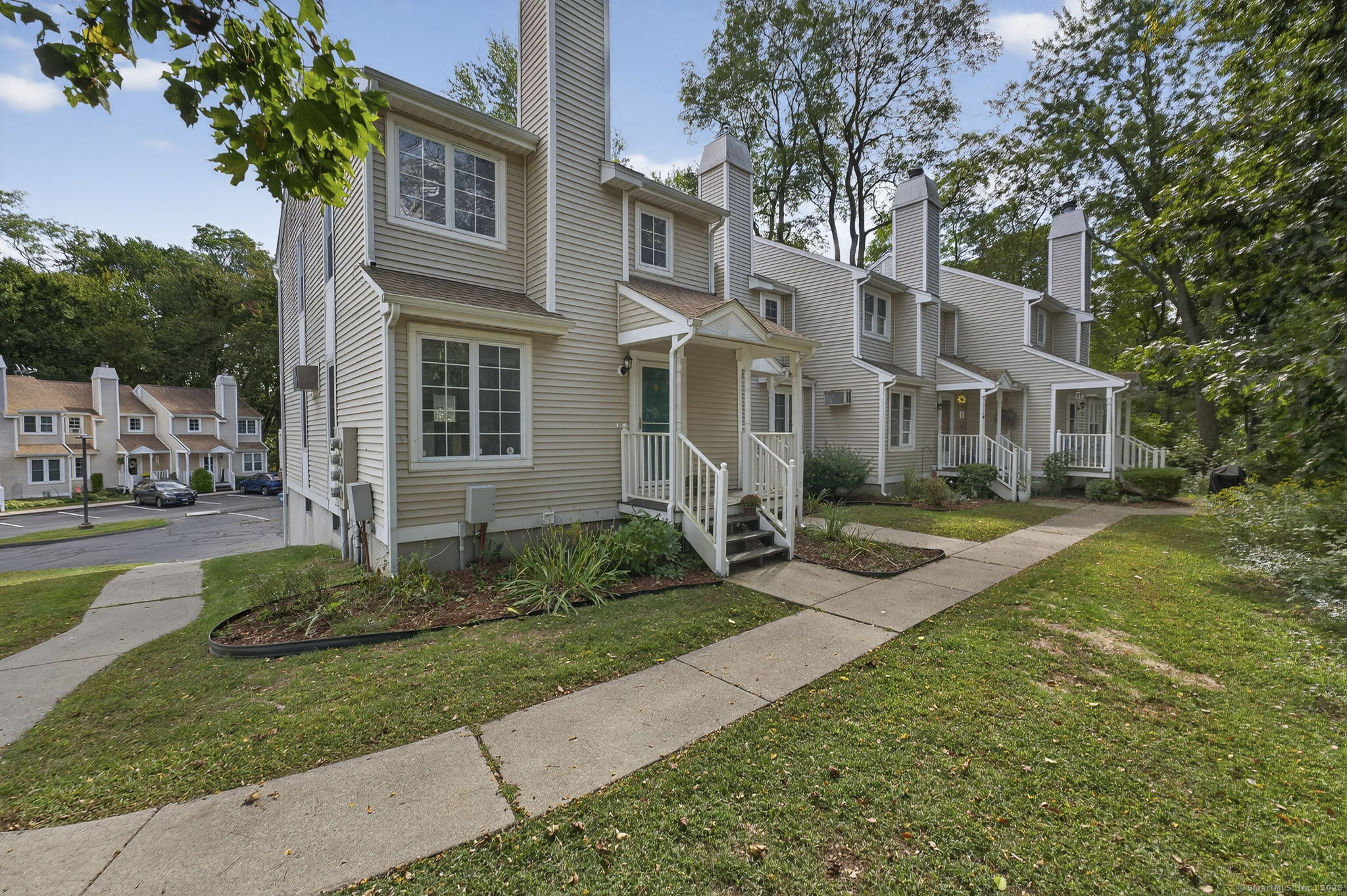 9 Starrwood Drive Norwich CT 06360