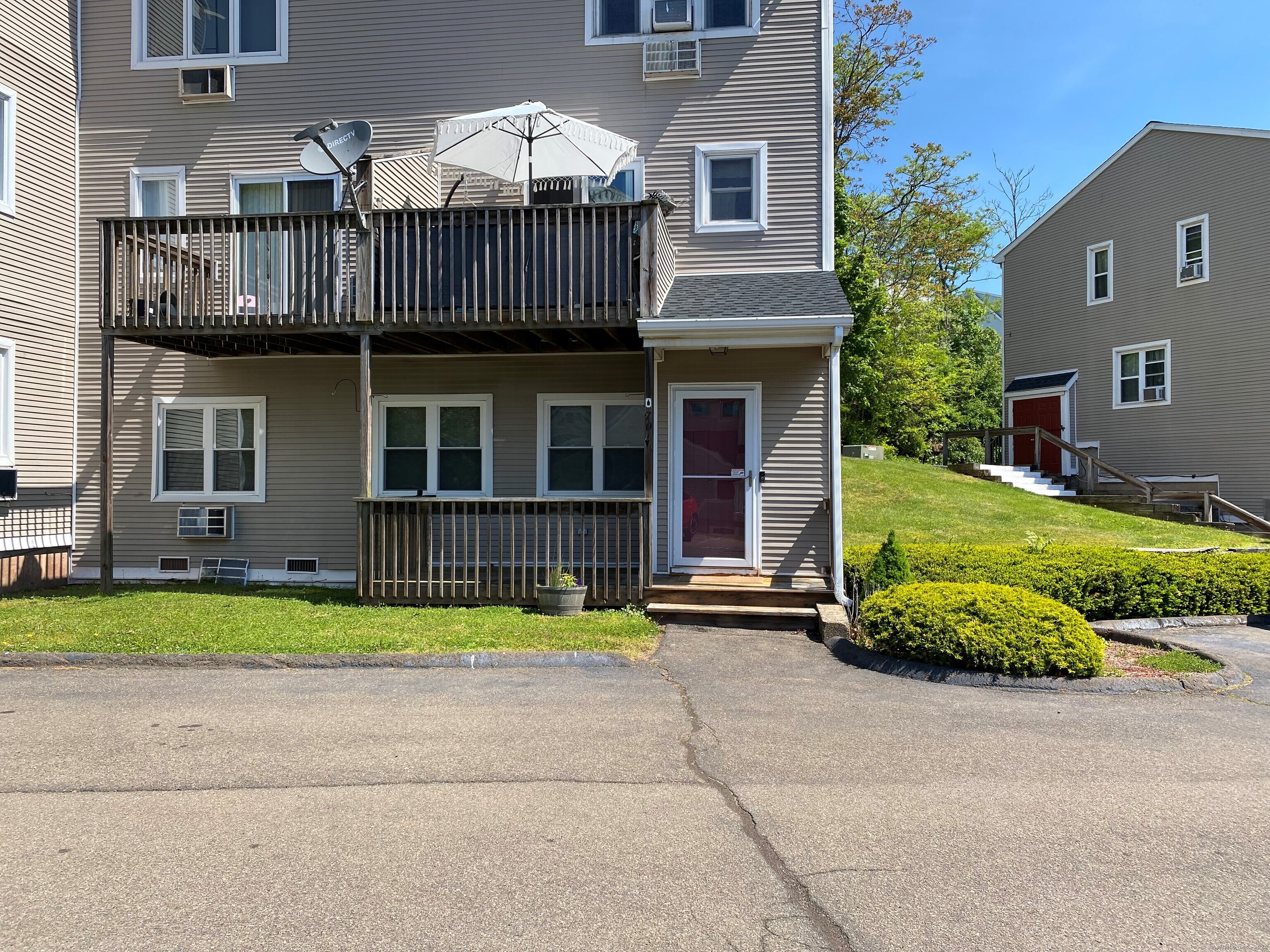 173 Russo Avenue East Haven CT 06513