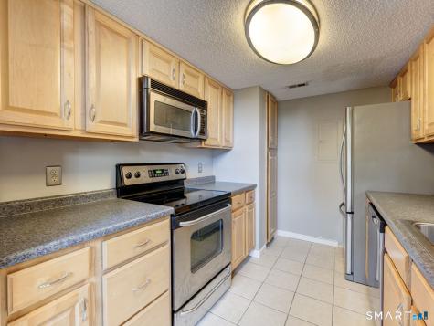 183 Carriage Crossing Lane Middletown CT 06457