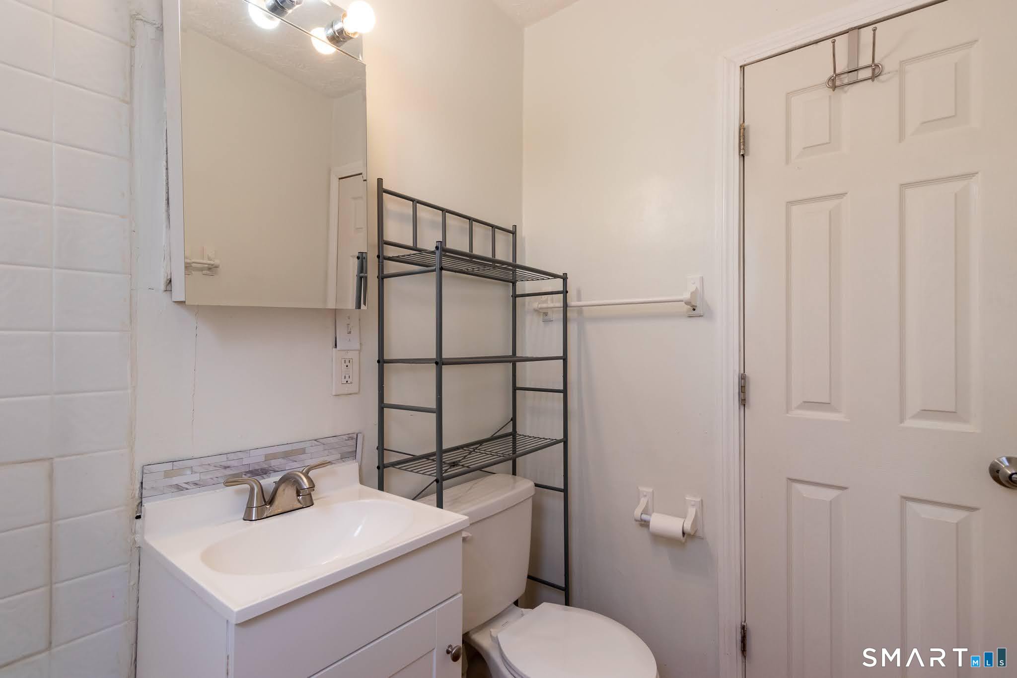 28 Garden Drive Manchester CT 06040