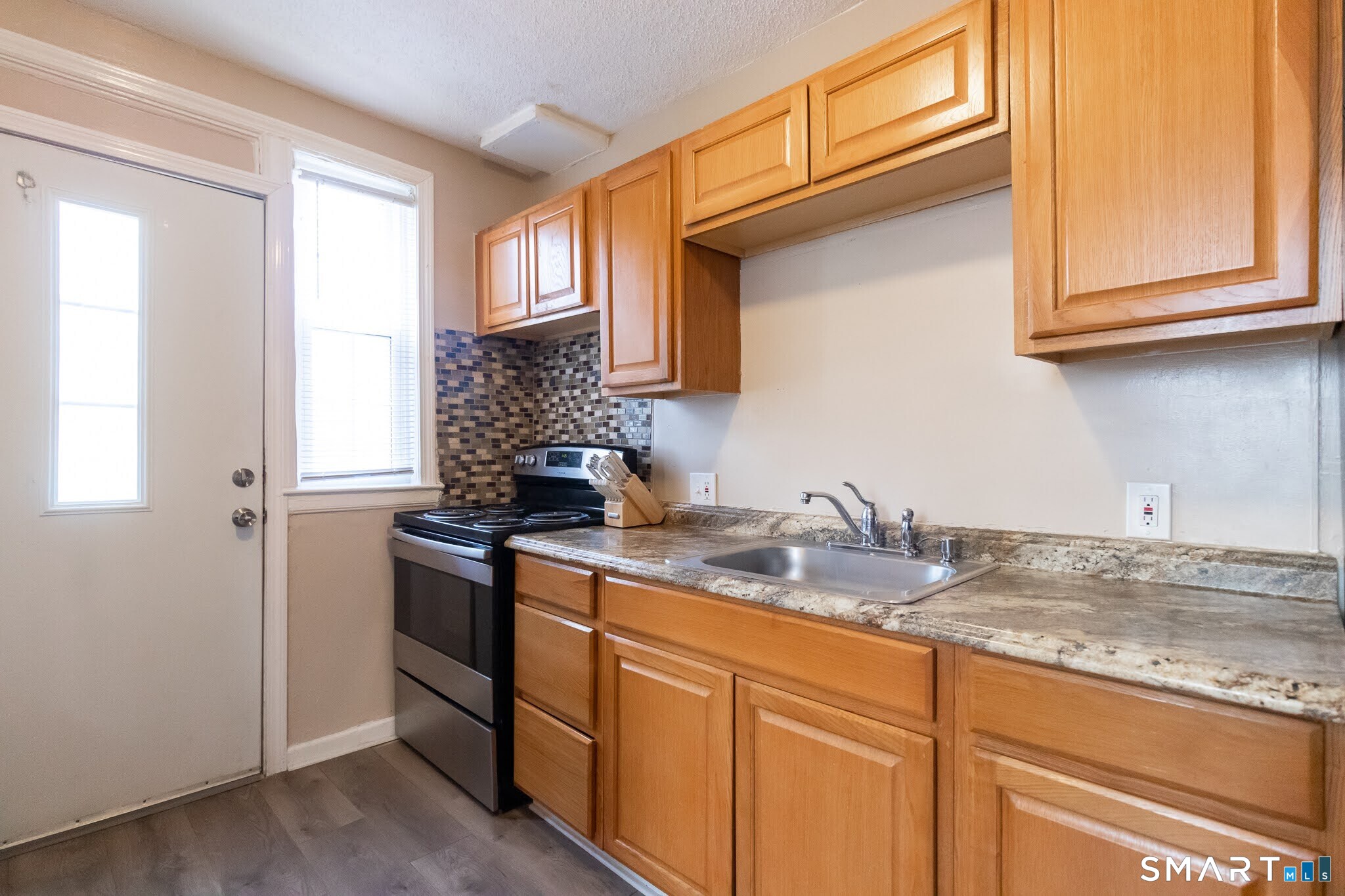 28 Garden Drive Manchester CT 06040