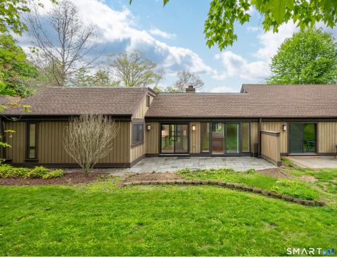 553 Heritage Village Southbury CT 06488