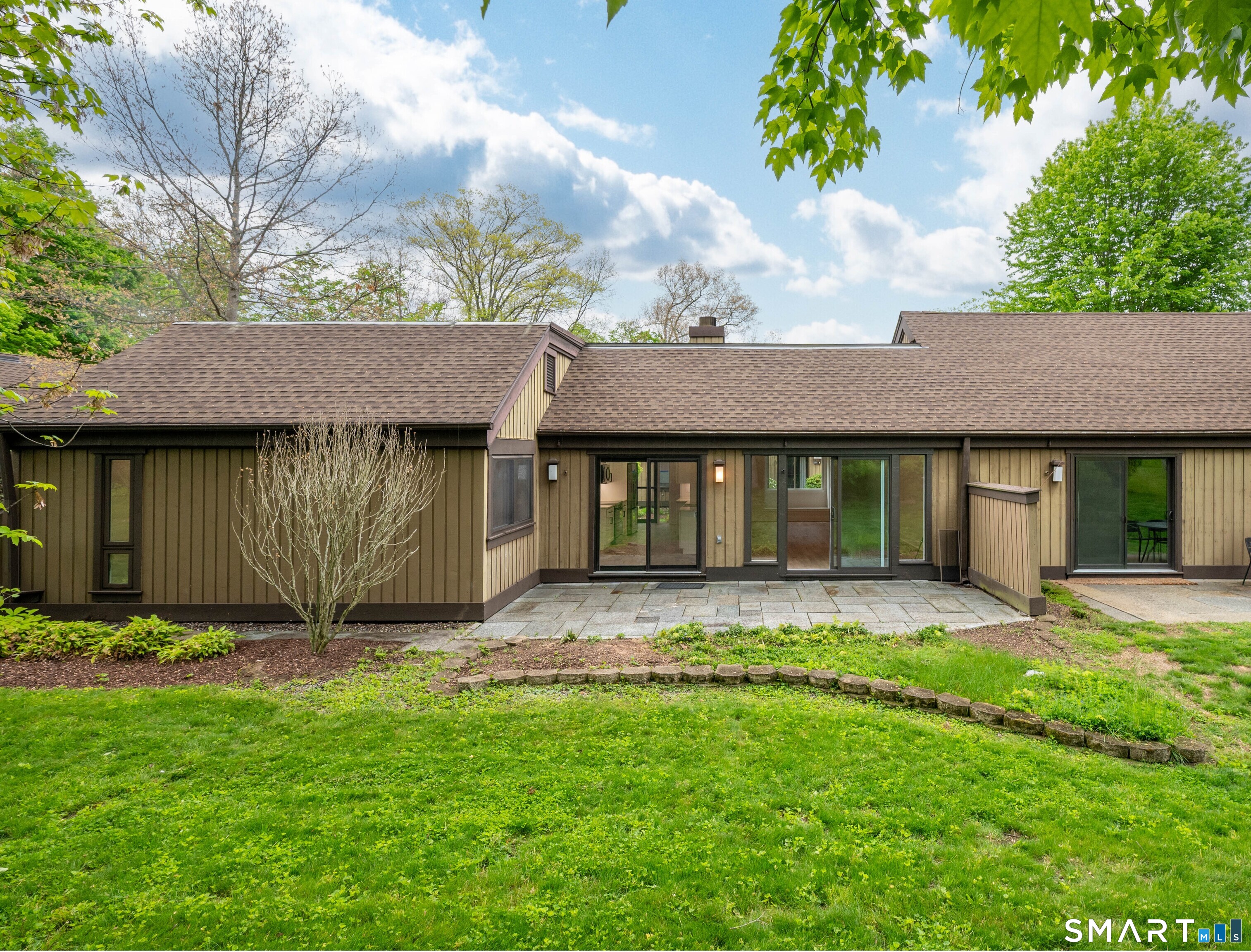 553 Heritage Village Southbury CT 06488