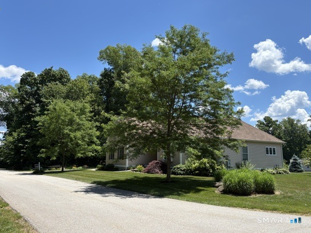 12 Flanders Woods Lane Coventry CT 06238