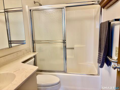 14 Idlewood Bethel CT 06801