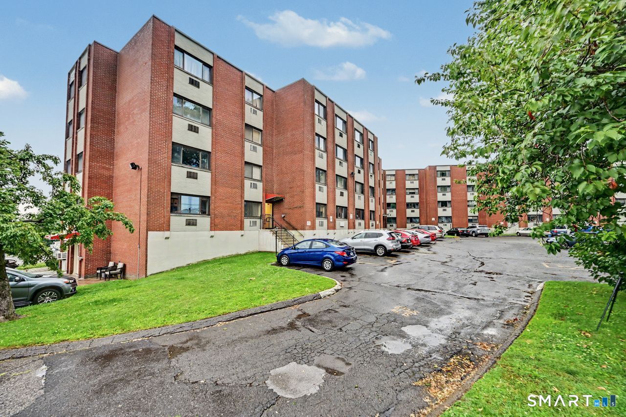 1700 Broadbridge Avenue Stratford CT 06614