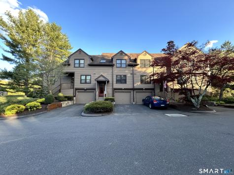 34 Overlook Drive Monroe CT 06468