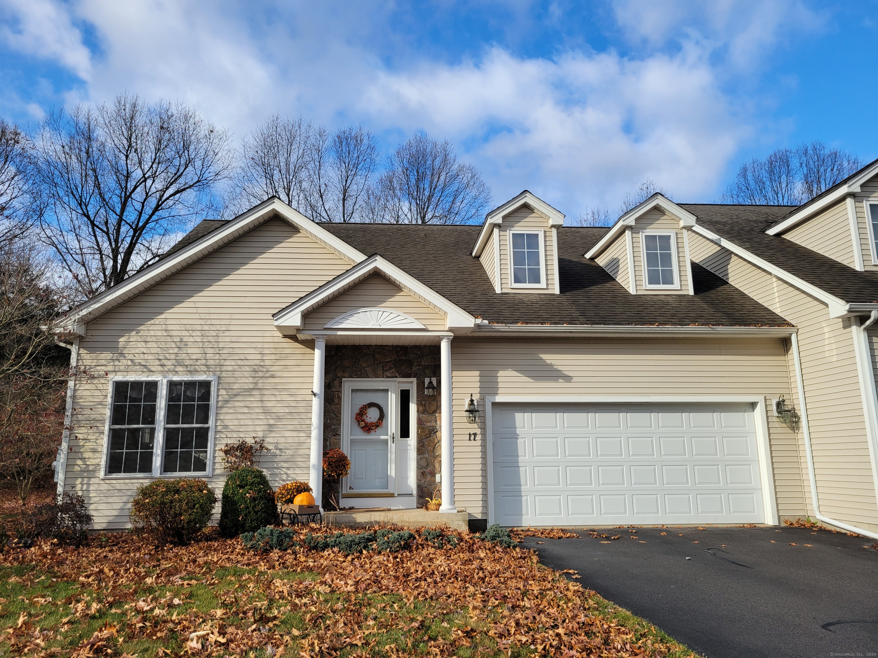 17 Ninas Way Manchester CT 06040