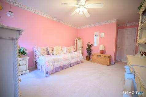 4 Kimberwick Court Middlebury CT 06762