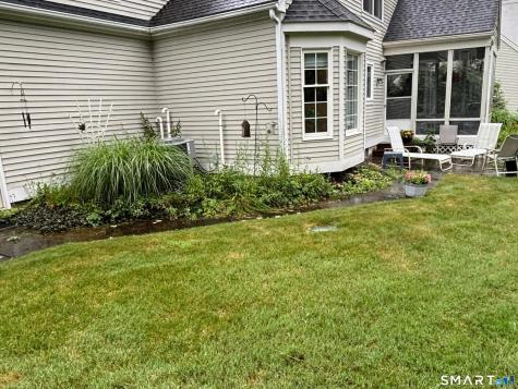 4 Kimberwick Court Middlebury CT 06762