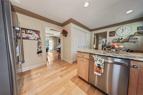 1008 Heritage Village Southbury CT 06488