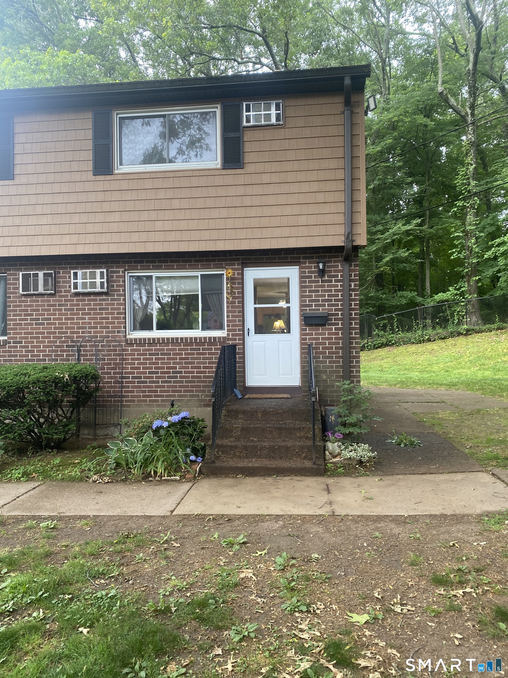 304 Green Road Manchester CT 06042