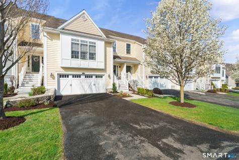 46 Great Heron Lane Brookfield CT 06804