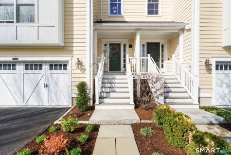 46 Great Heron Lane Brookfield CT 06804
