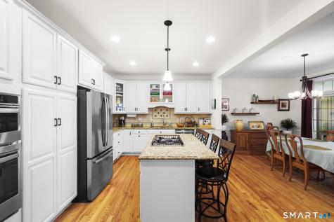 46 Great Heron Lane Brookfield CT 06804