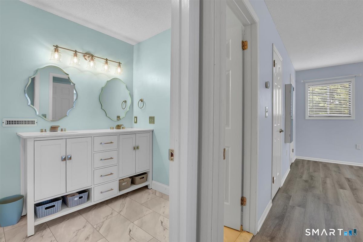 26 Ashford Drive Avon CT 06001