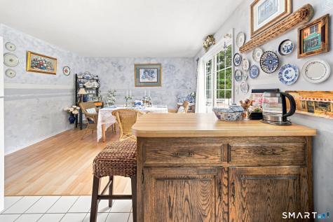 774 Long Hill Road Middletown CT 06457