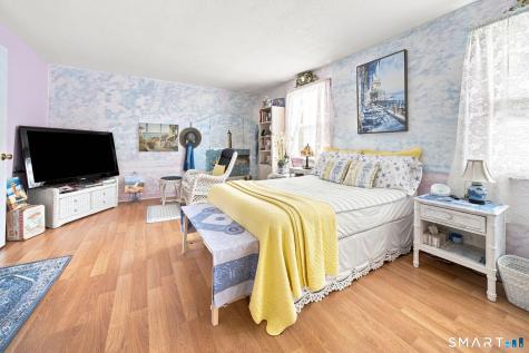 774 Long Hill Road Middletown CT 06457