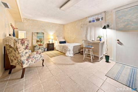 774 Long Hill Road Middletown CT 06457