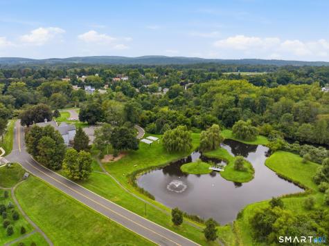 774 Long Hill Road Middletown CT 06457