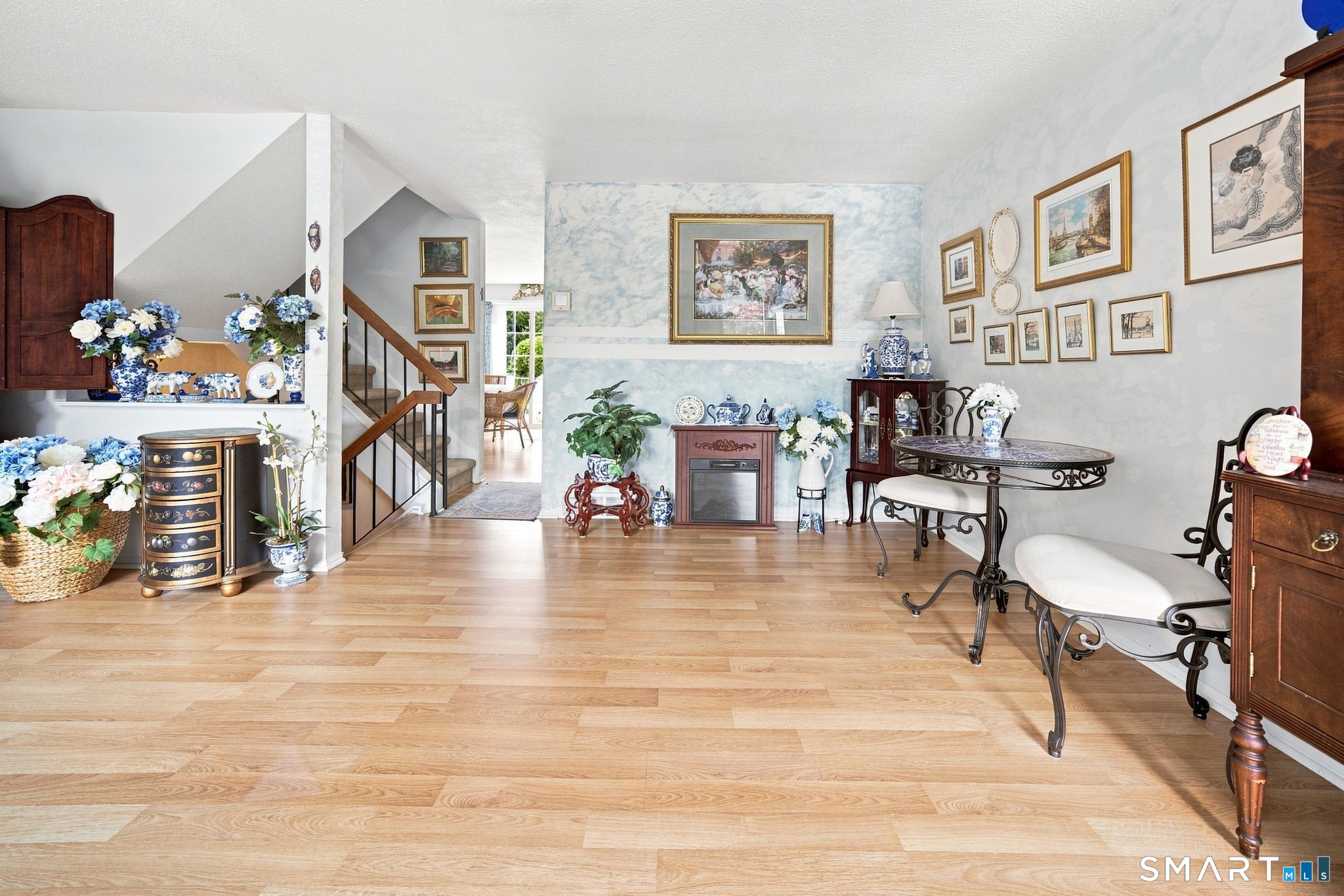 774 Long Hill Road Middletown CT 06457