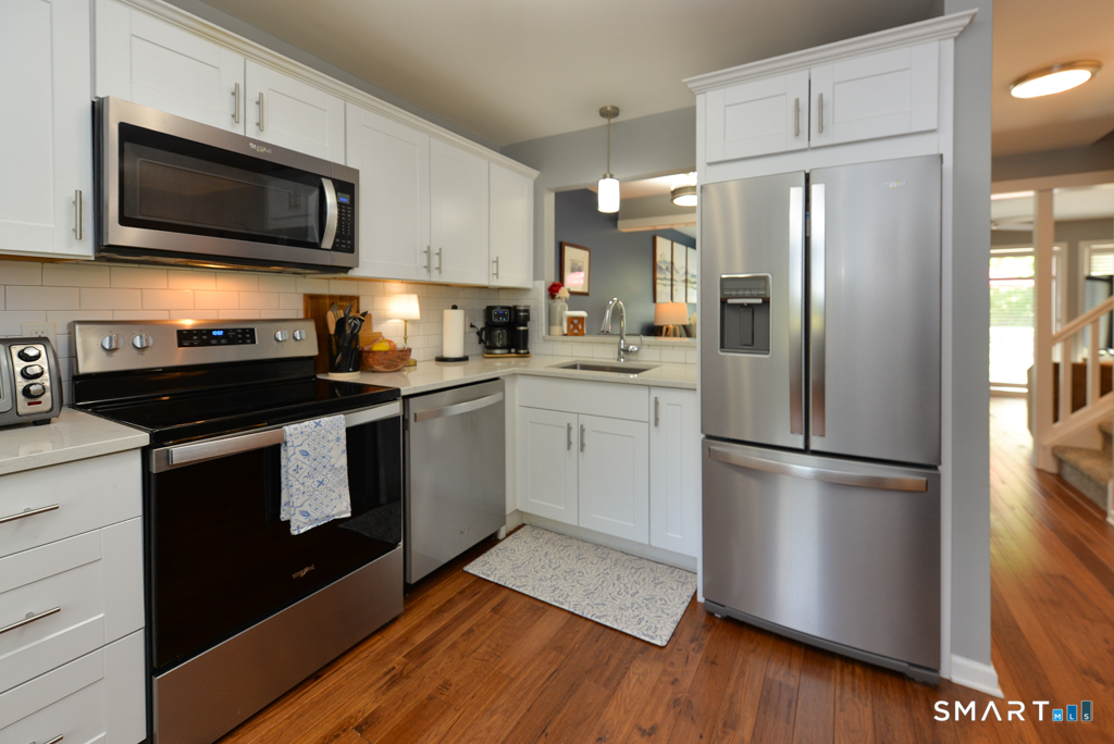 14 Far View Commons Southbury CT 06488