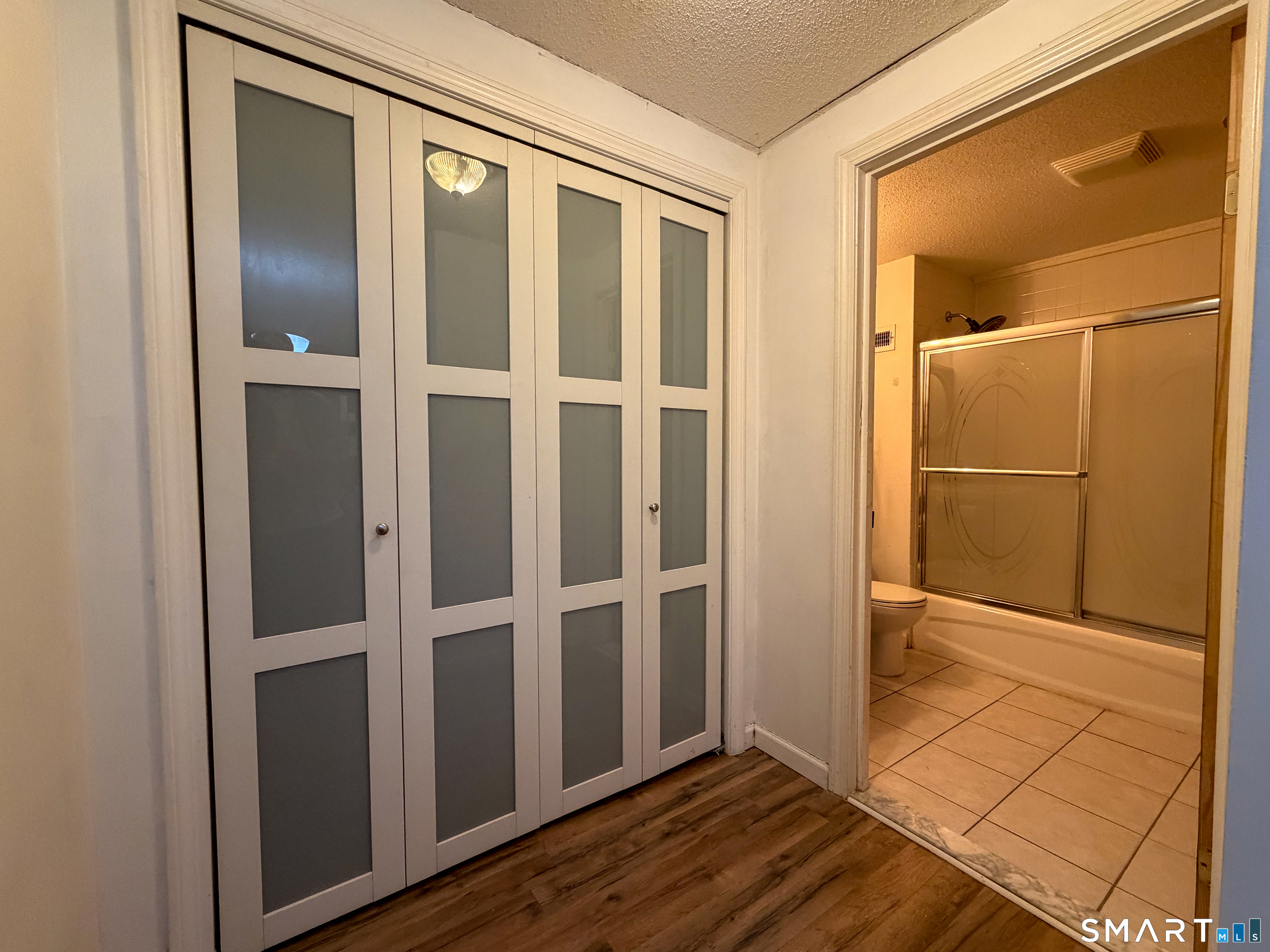 239 Farmington Avenue Hartford CT 06105
