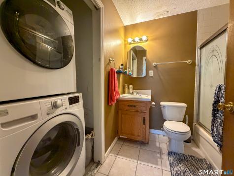 239 Farmington Avenue Hartford CT 06105