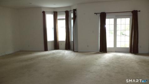8 Sampson Terrace Danbury CT 06810