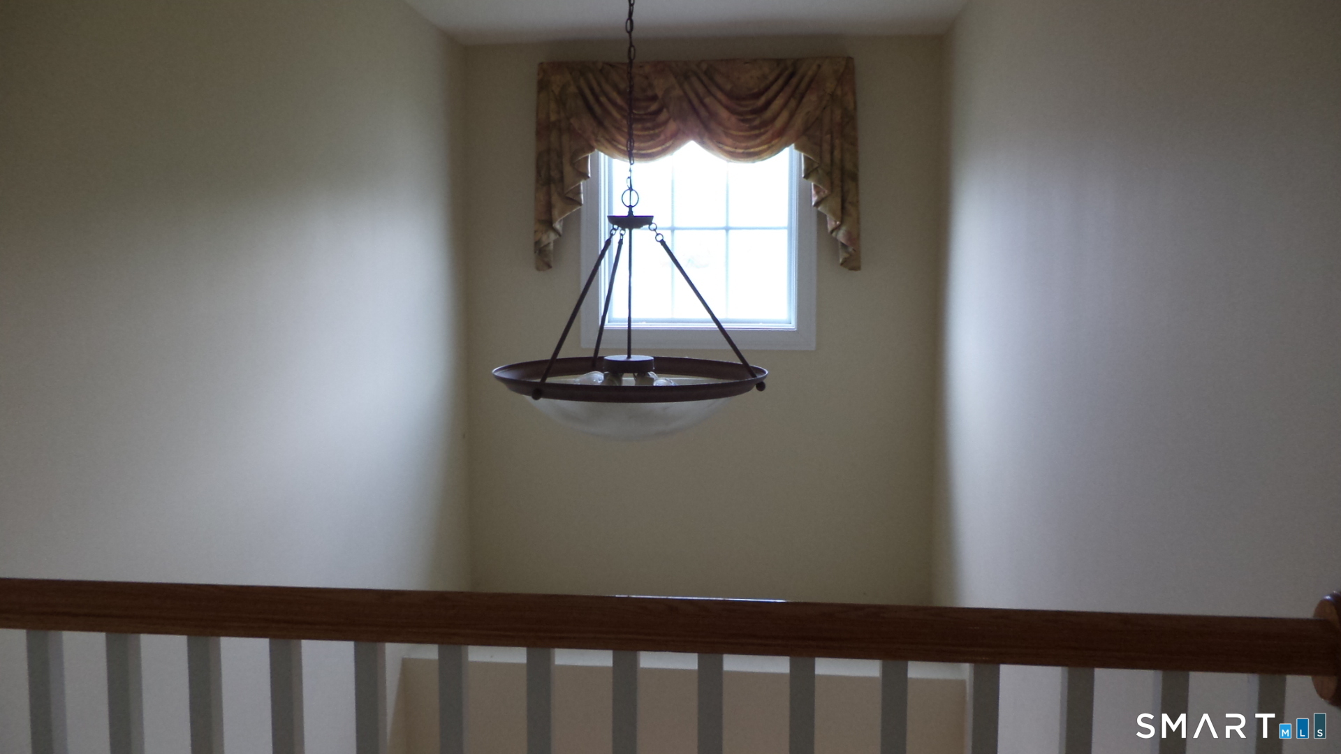 8 Sampson Terrace Danbury CT 06810