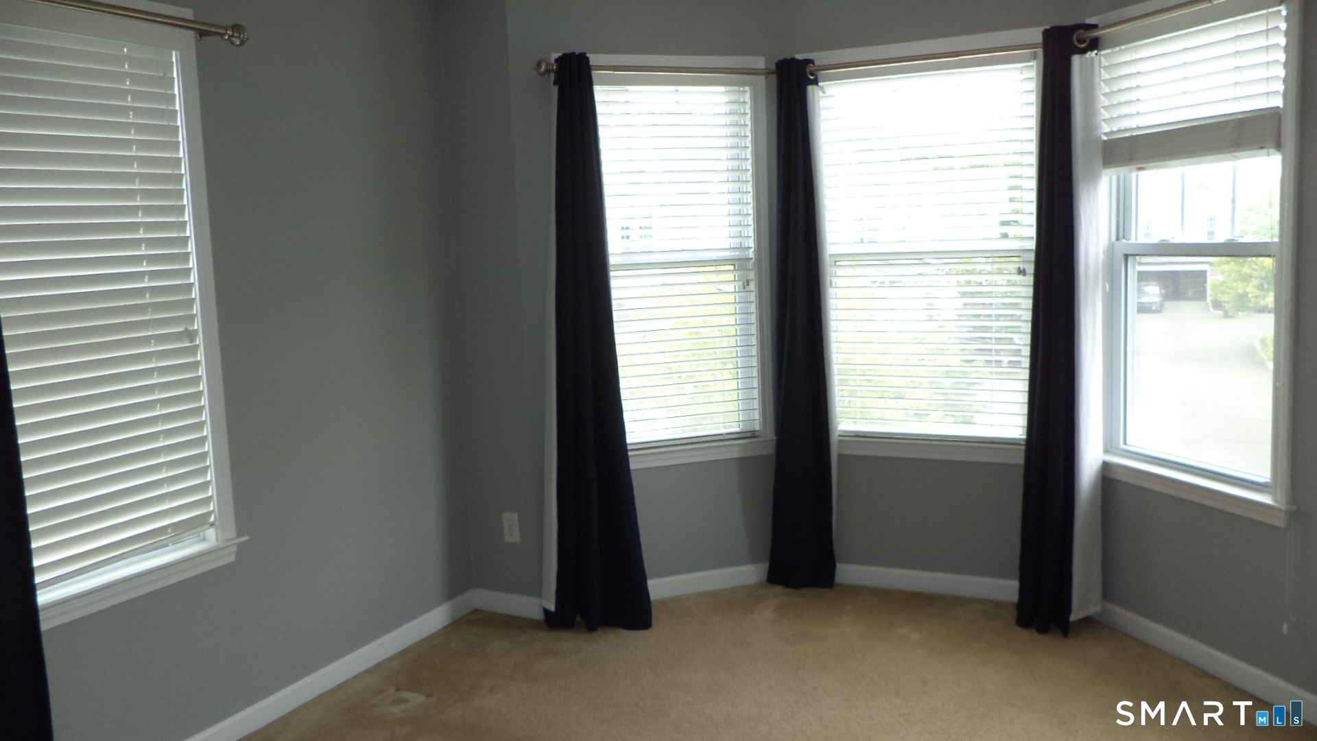 8 Sampson Terrace Danbury CT 06810