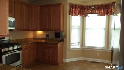 8 Sampson Terrace Danbury CT 06810