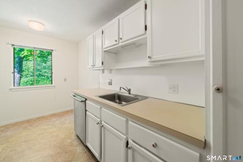 593 Heritage Village Southbury CT 06488