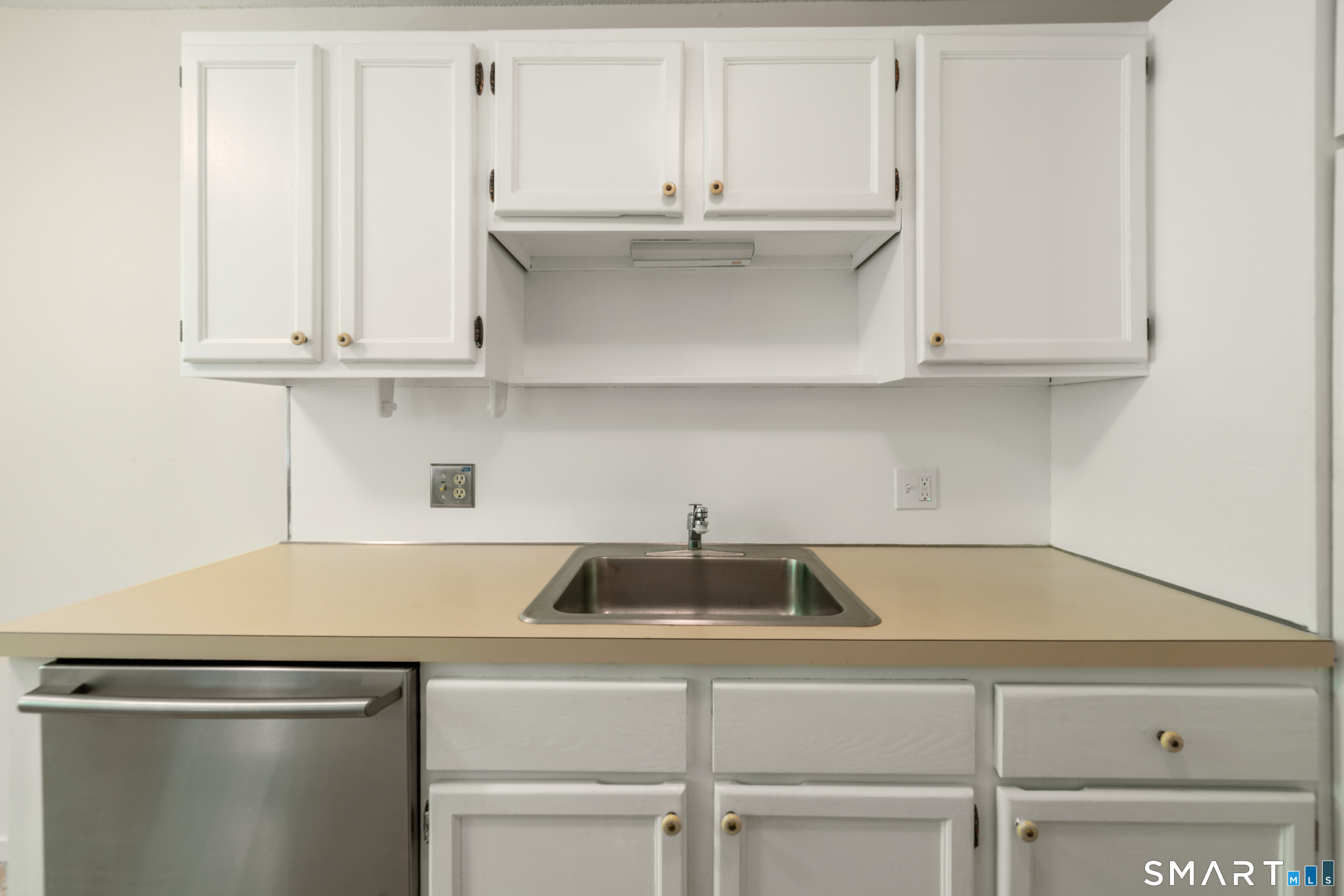 593 Heritage Village Southbury CT 06488